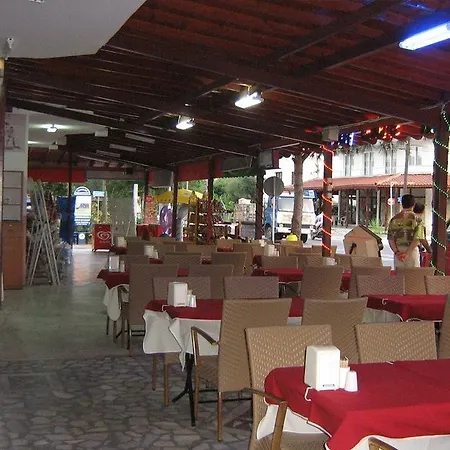 Aparthotel Arya 4*