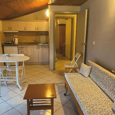 Arya Apartmanhotel 4*