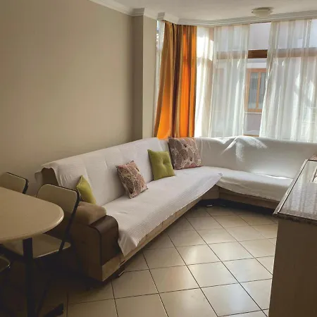 Apartmanhotel Arya