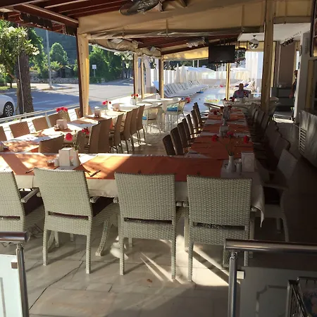 Arya Apartmanhotel 4*