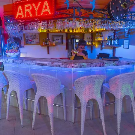 Arya Apartmanhotel 4*