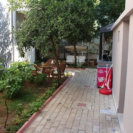 Arya 4* 말마리스