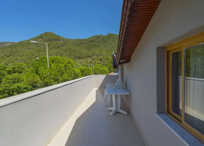 Arya 4* מרמריס