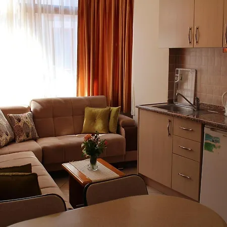 Arya 4* マルマリス