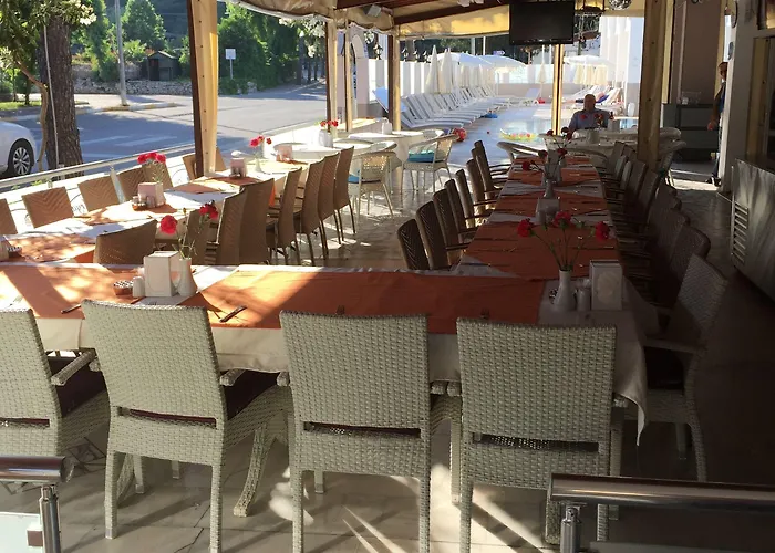 Arya Hotel apartamentowy 4*