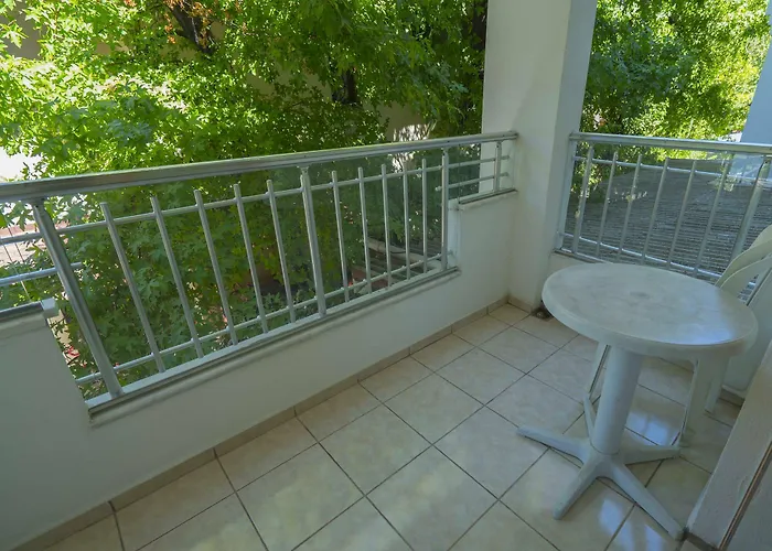 公寓式酒店 Arya 4*