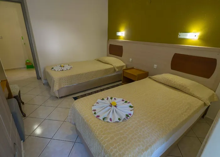 Arya Aparthotel 4*